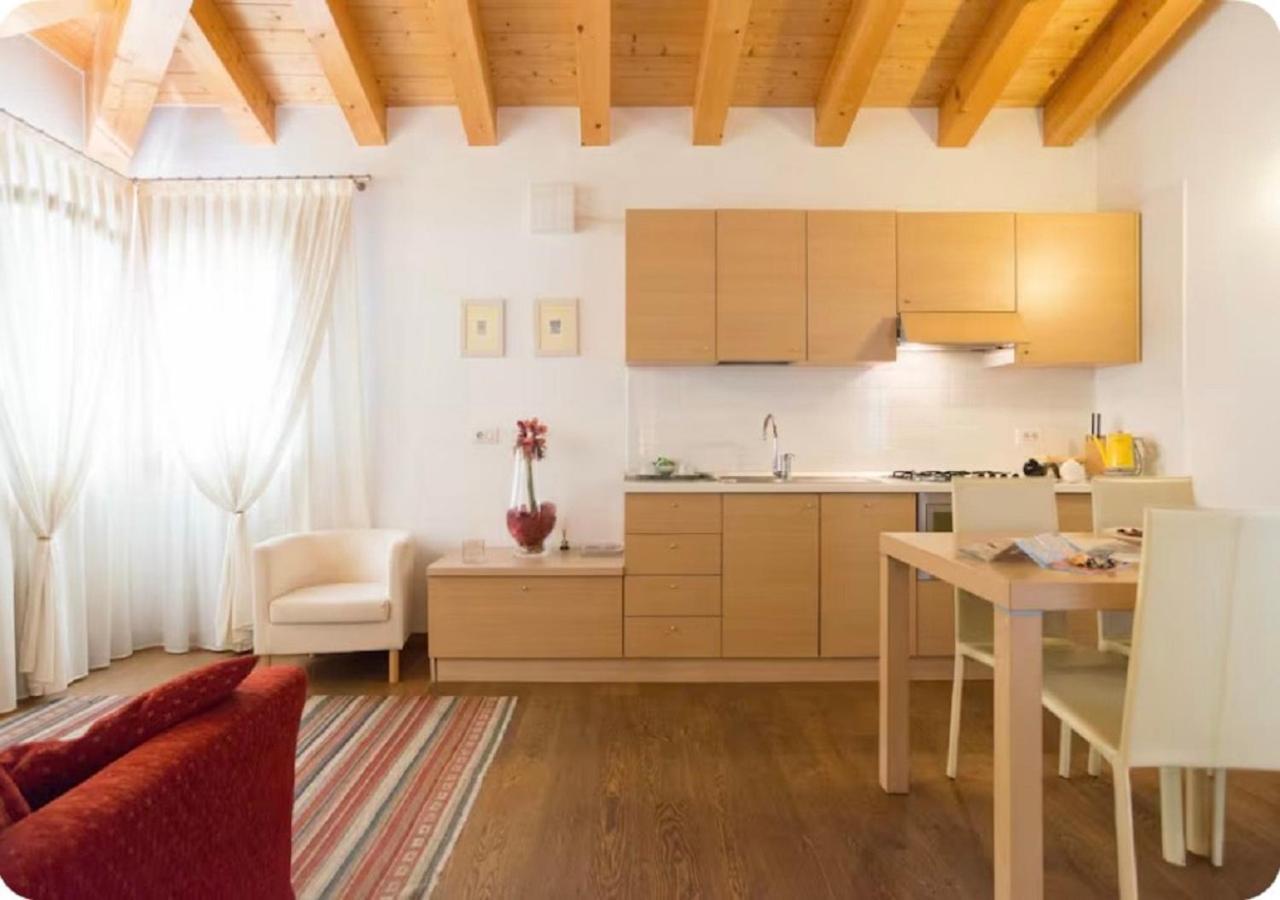 Al Piccolo Clarin Aparthotel Mestre Exterior photo